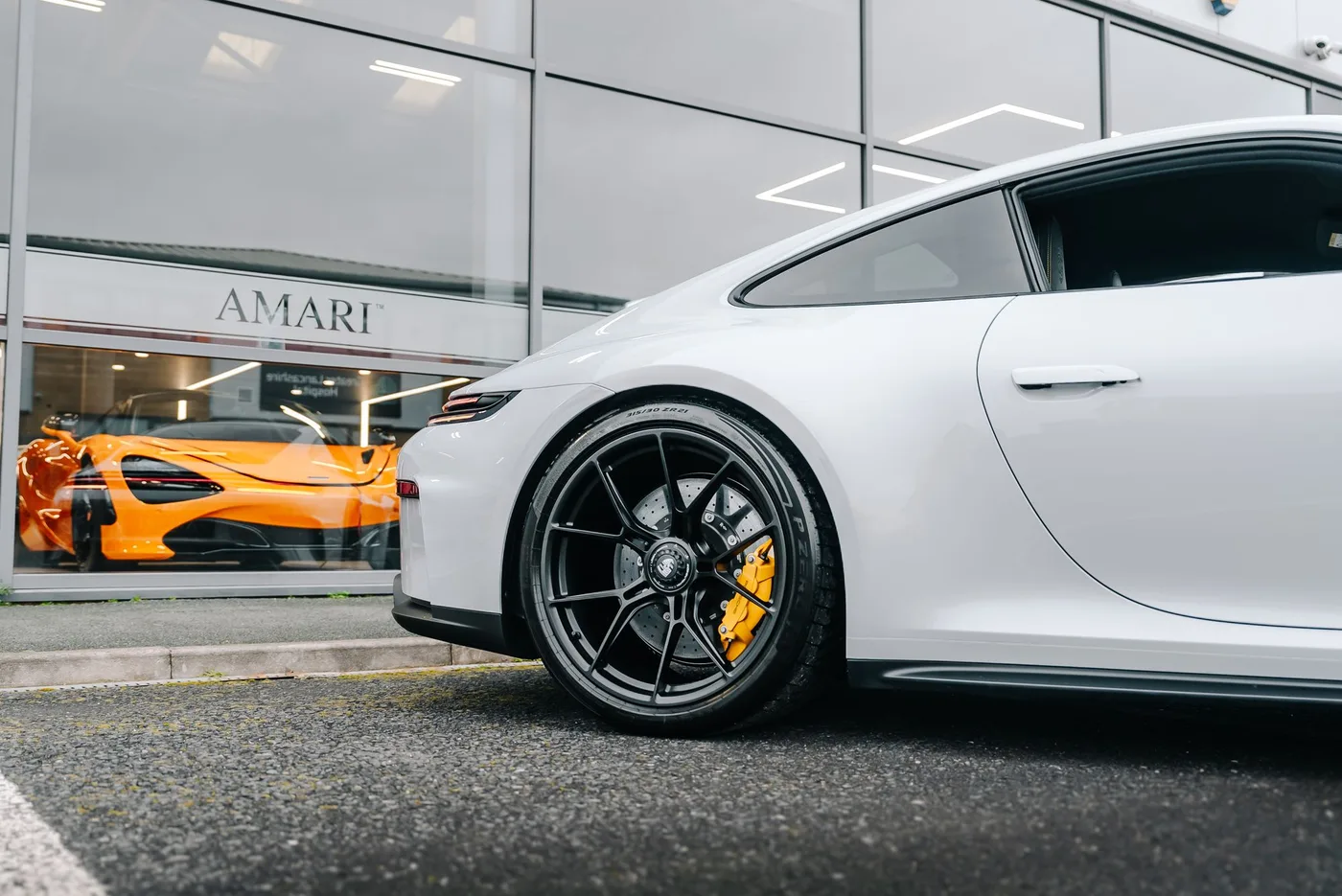 2025 Porsche 911 GT3 Touring proposée par un spécialiste de la supercar à Preston, Royaume-Uni, photo 24 sur 25
