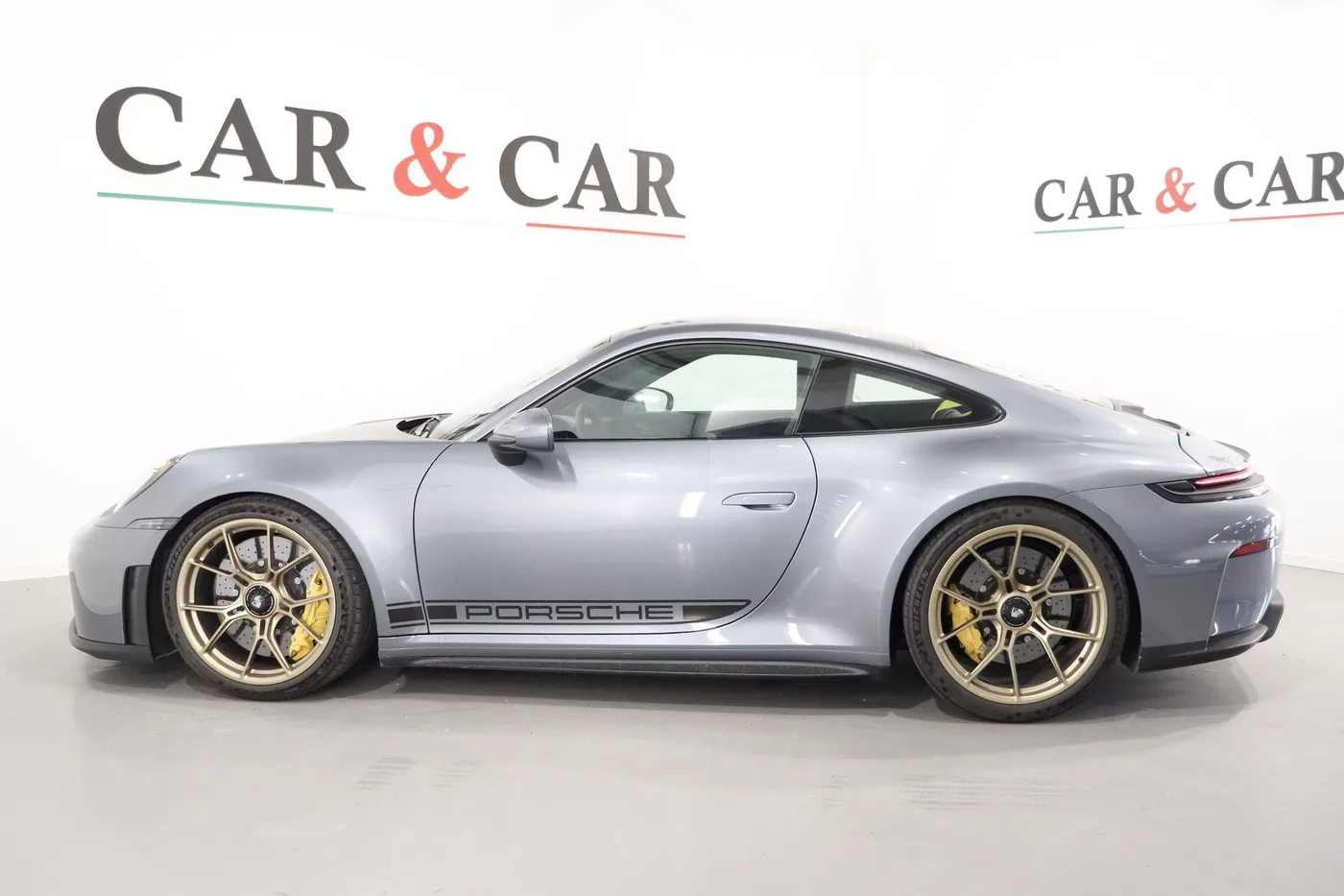2025 Porsche 911 GT3 Touring angeboten von einem Supersportwagenhändler in Zibido San Giacomo, Italien, Foto 6 von 21