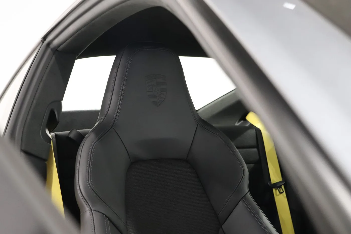 2025 Porsche 911 GT3 Touring angeboten von einem Supersportwagenhändler in Zibido San Giacomo, Italien, Foto 9 von 21