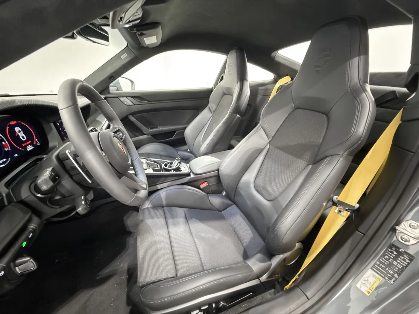 2025 Porsche 911 GT3 Touring angeboten von einem Supersportwagenhändler in Zibido San Giacomo, Italien, Foto 10 von 21