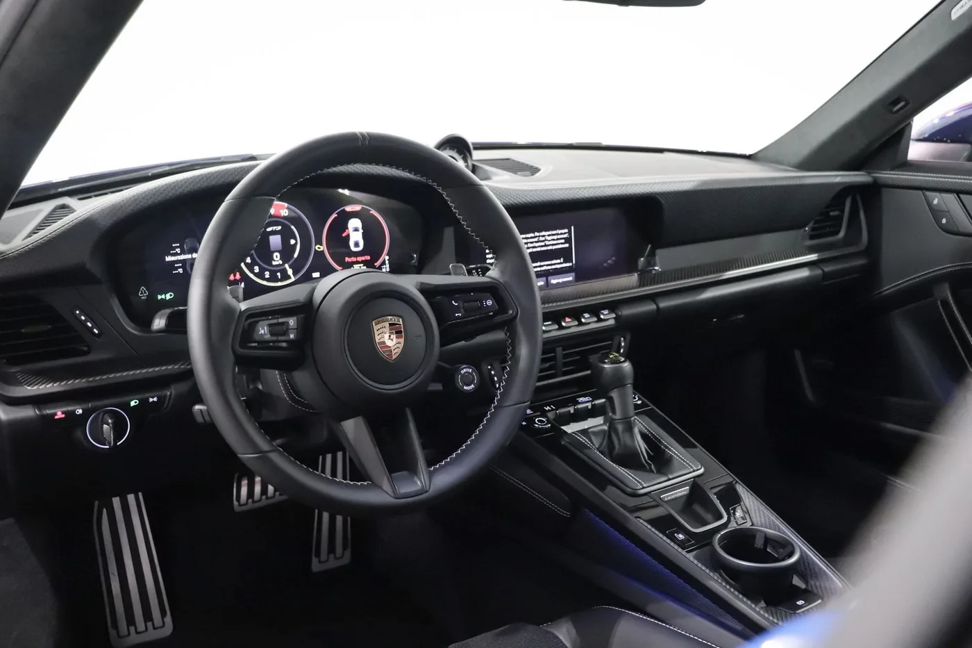 2025 Porsche 911 GT3 Touring offered by a supercar dealer in Zibido San Giacomo, Italy, photo 9 of 25