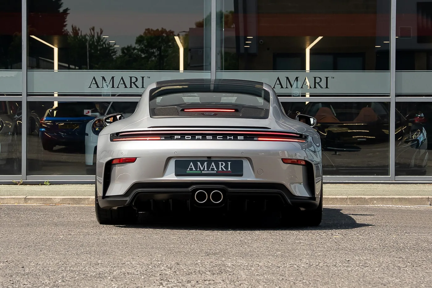 2025 Porsche 911 GT3 Touring manual proposée par un spécialiste de la supercar à Preston, Royaume-Uni, photo 7 sur 25