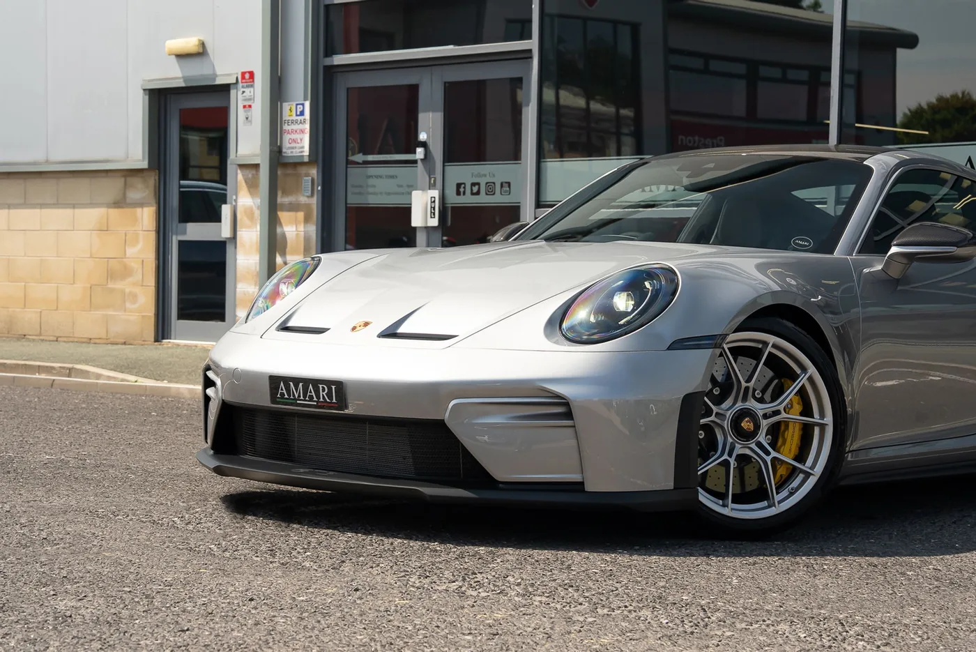 2025 Porsche 911 GT3 Touring manual proposée par un spécialiste de la supercar à Preston, Royaume-Uni, photo 13 sur 25