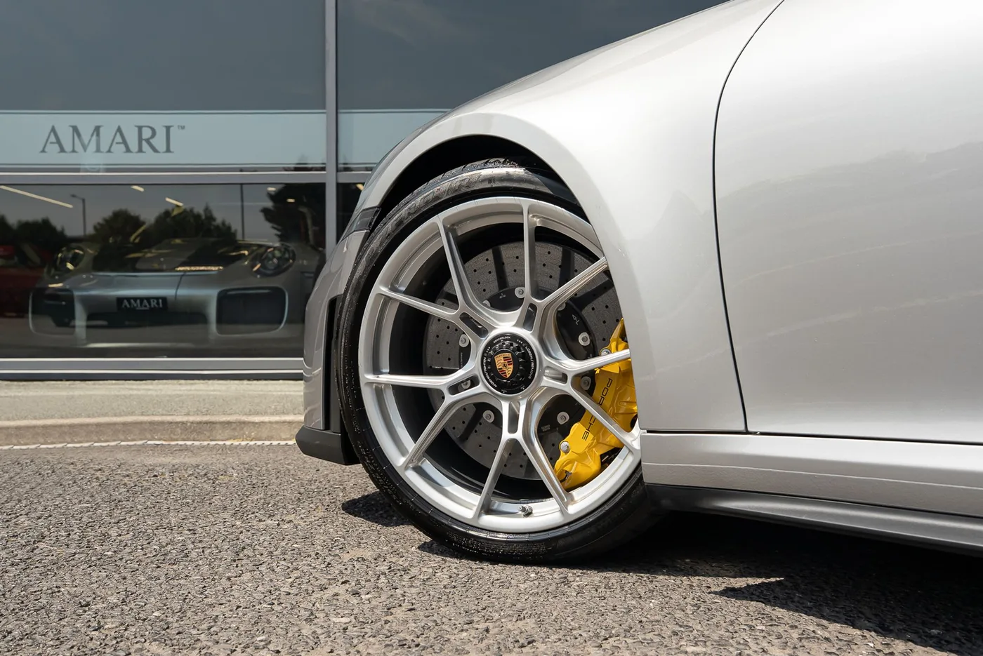 2025 Porsche 911 GT3 Touring manual proposée par un spécialiste de la supercar à Preston, Royaume-Uni, photo 19 sur 25