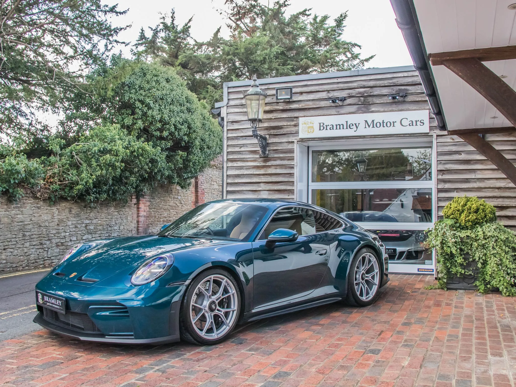 2025 Porsche 911 GT3 Touring angeboten von einem Fachhändler in Bramley, Vereinigtes Königreich, Hauptfoto
