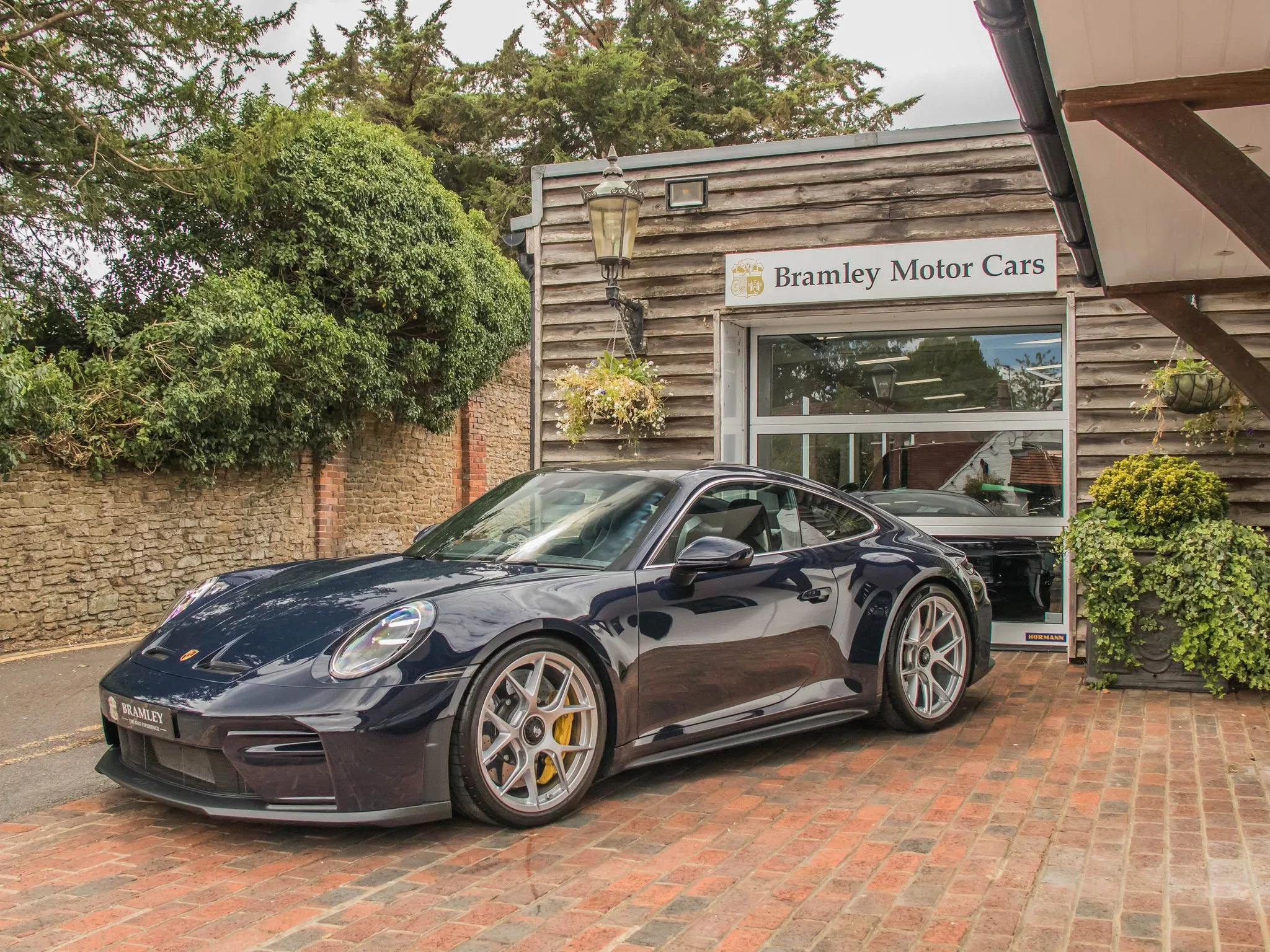 2025 Porsche 911 GT3 Touring angeboten von einem Fachhändler in Bramley, Vereinigtes Königreich, Hauptfoto