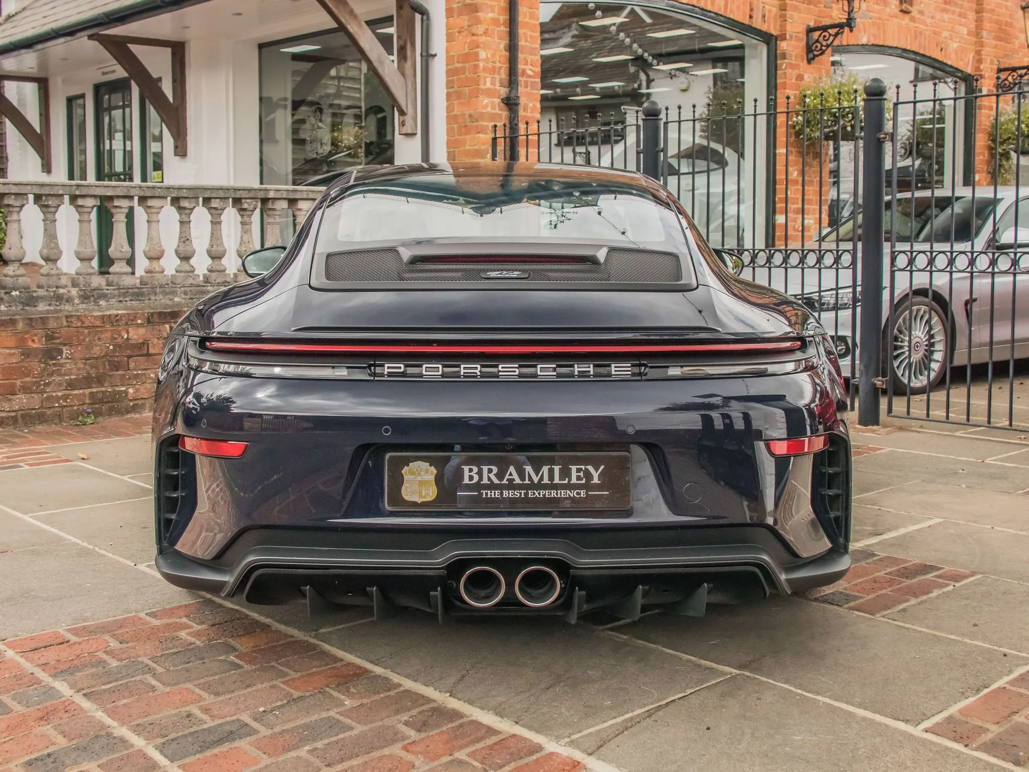 2025 Porsche 911 GT3 Touring, 10/25