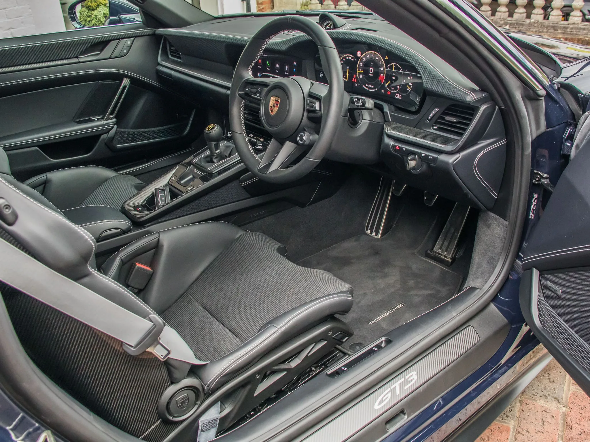 2025 Porsche 911 GT3 Touring, 18/25
