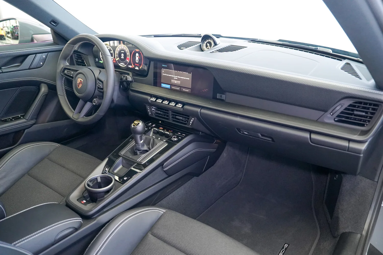 2025 Porsche 911 GT3 Touring, 7/16