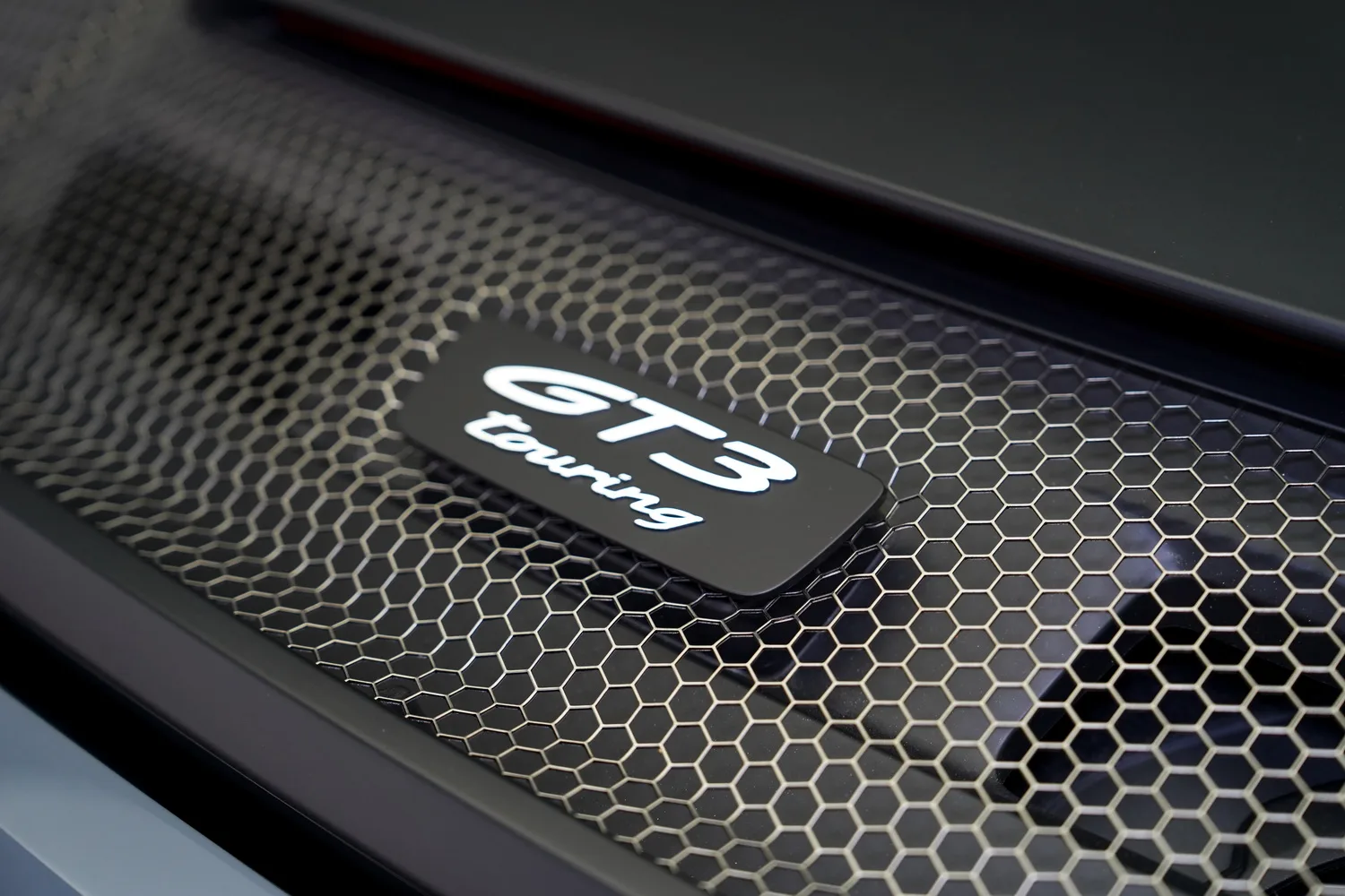 2025 Porsche 911 GT3 Touring, 9/16