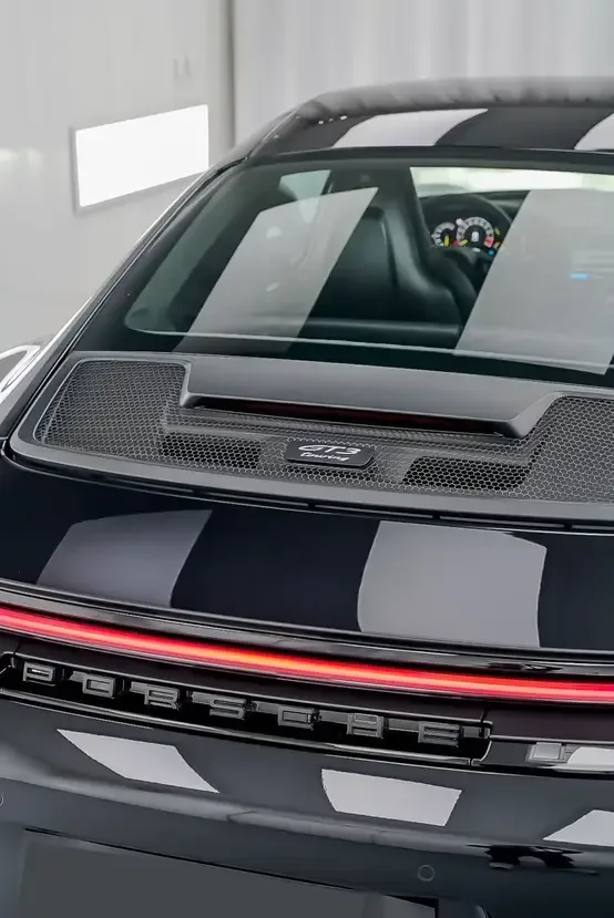 2025 Porsche 911 GT3 Touring, 14/26