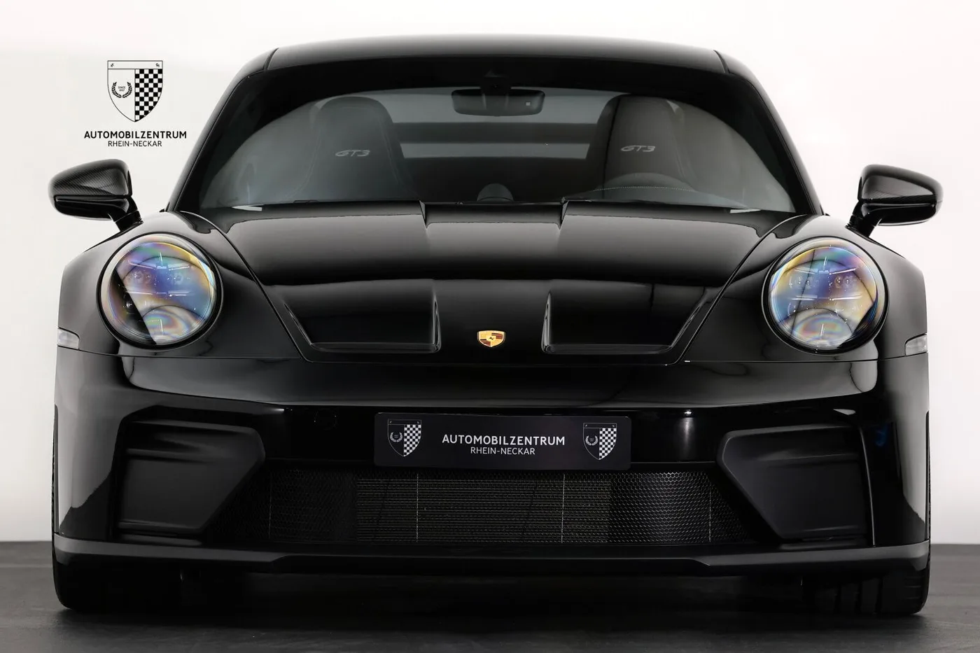 2025 Porsche 911 GT3 offered by a supercar dealer in Viernheim, Germany, photo 2 of 25