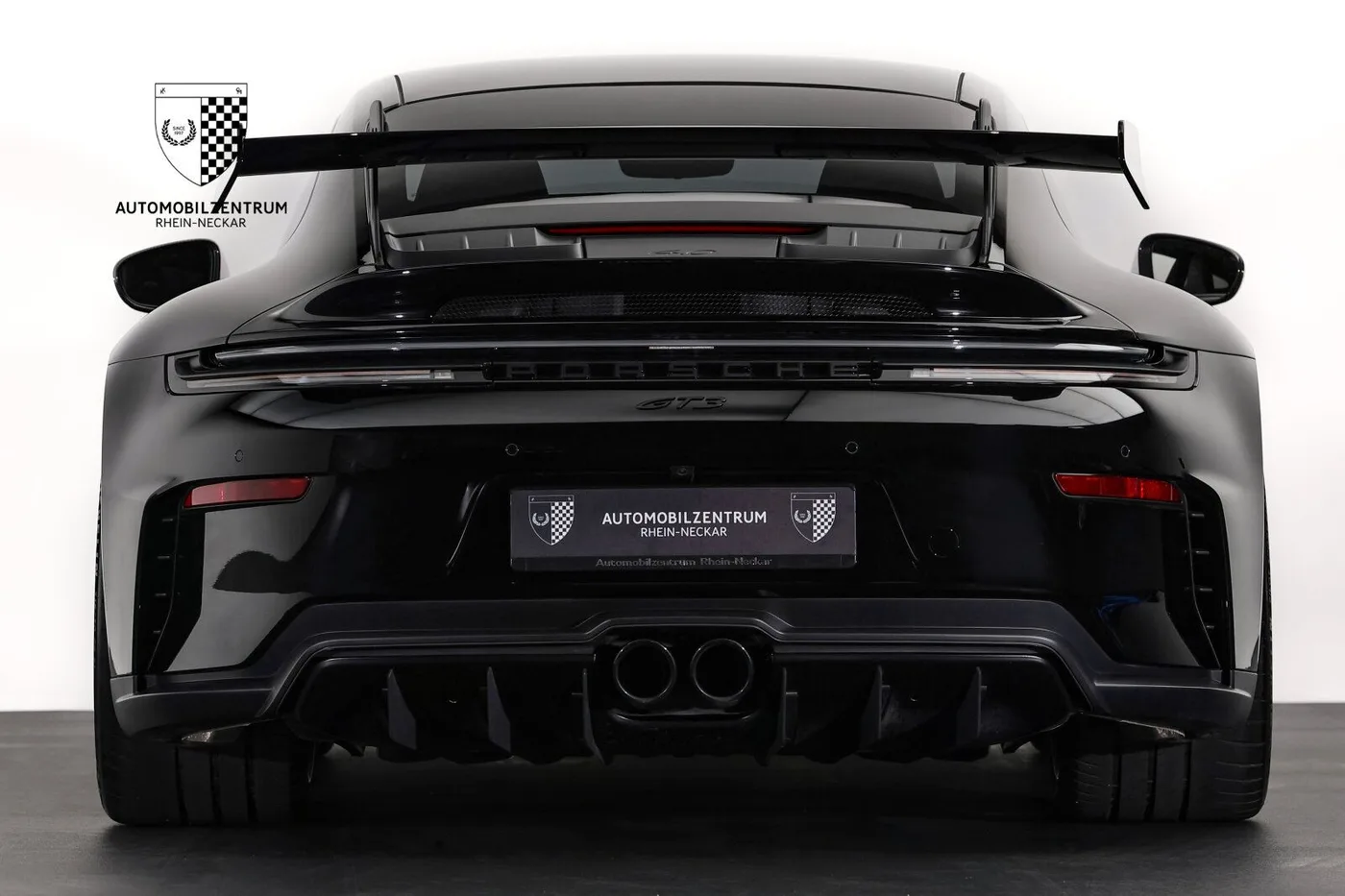 2025 Porsche 911 GT3 offered by a supercar dealer in Viernheim, Germany, photo 6 of 25