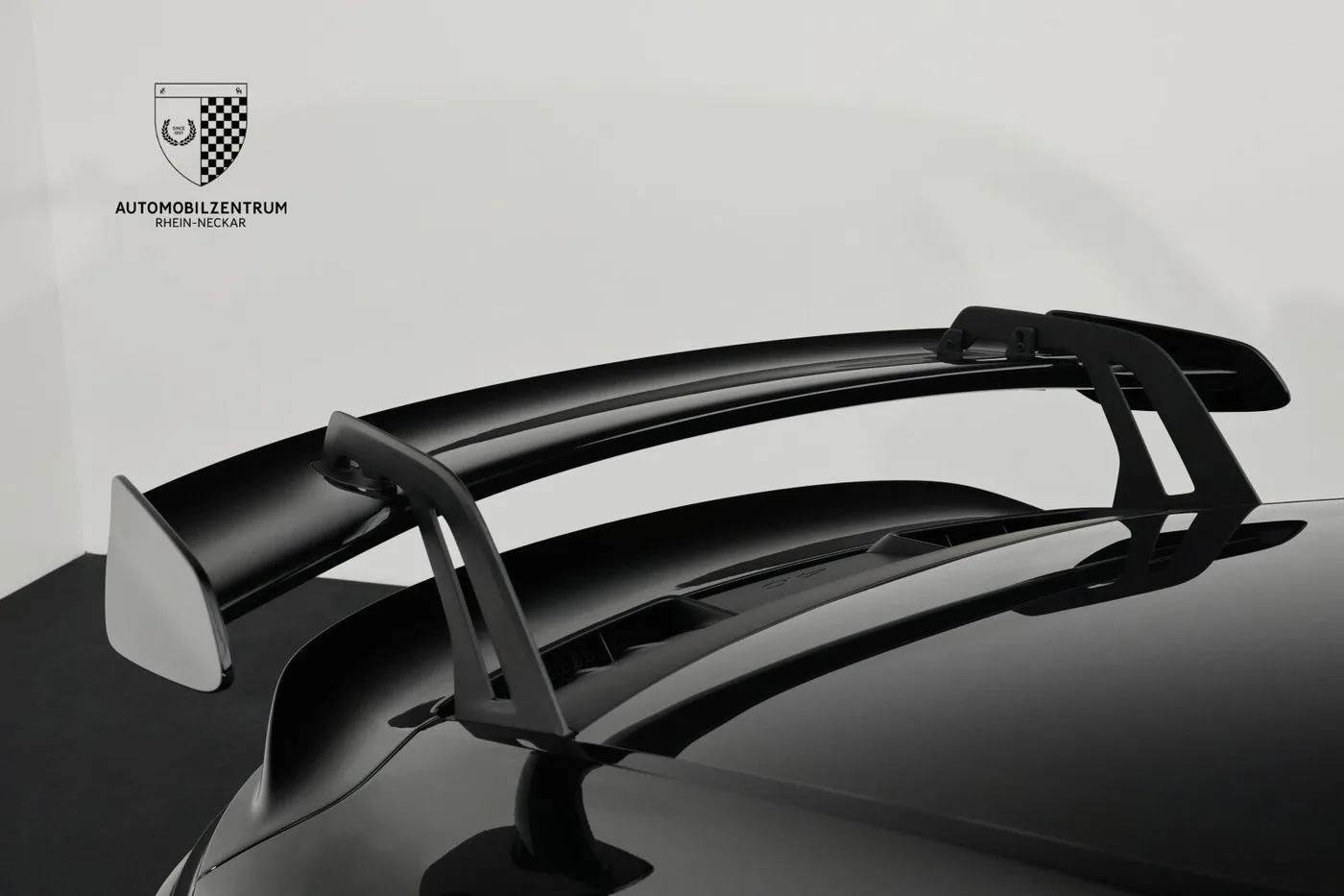 2025 Porsche 911 GT3 offered by a supercar dealer in Viernheim, Germany, photo 16 of 25