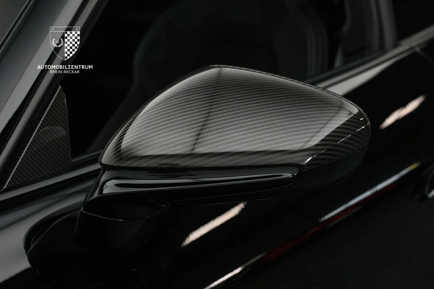 2025 Porsche 911 GT3 offered by a supercar dealer in Viernheim, Germany, photo 17 of 25