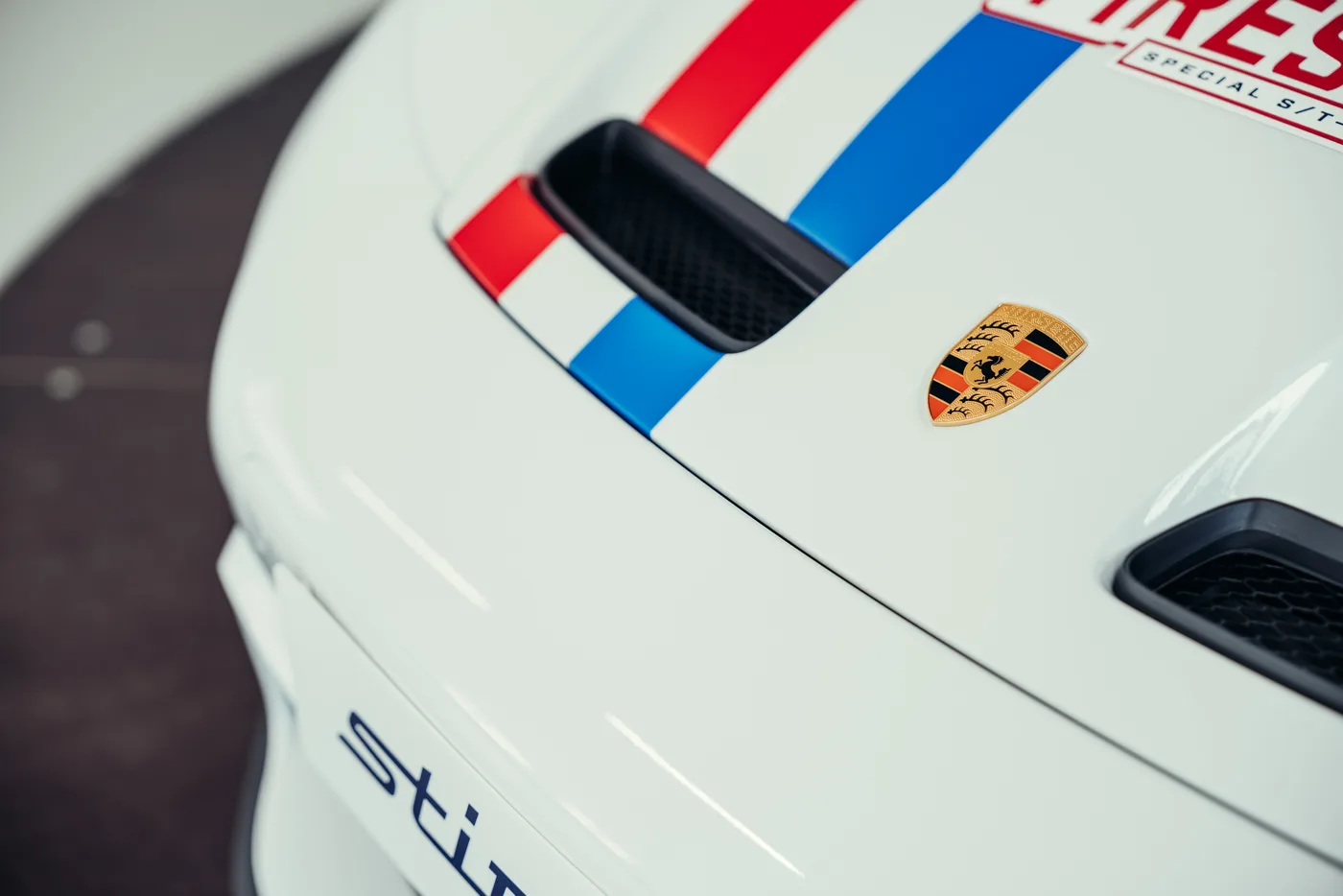 2025 Porsche 911 S/T angeboten von einem Oldtimerspezialisten in Stuttgart, Deutschland, Foto 9 von 25