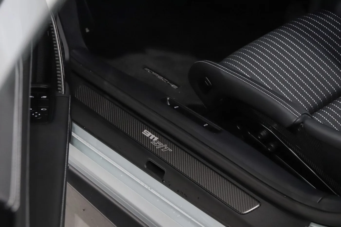 2025 Porsche 911 S/T proposée par un spécialiste de la supercar à Zibido San Giacomo, Italie, photo 10 sur 25