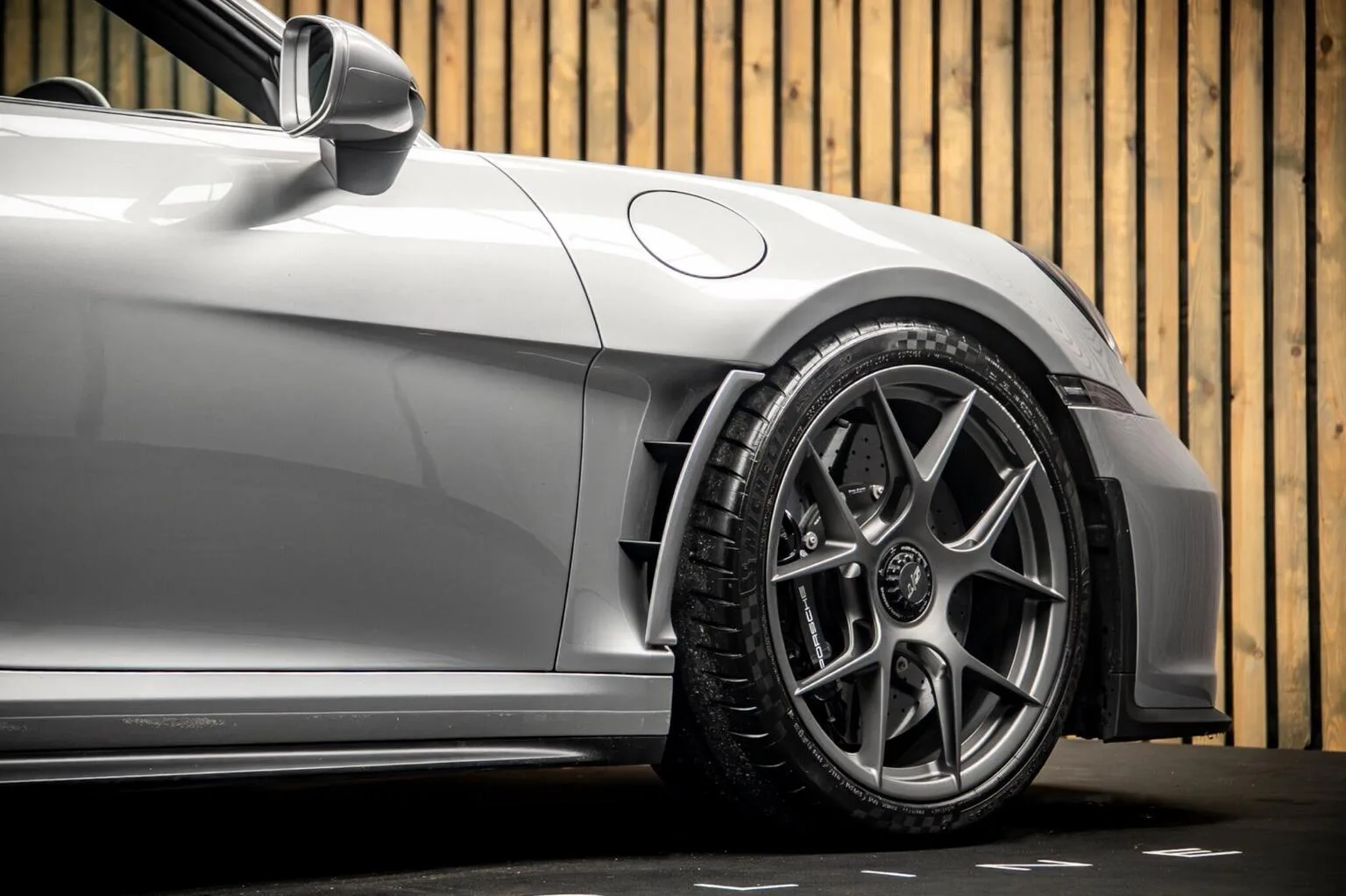 2025 Porsche 911 S/T, 13/30