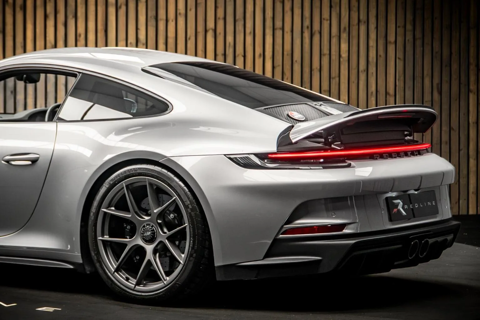 2025 Porsche 911 S/T, 15/30
