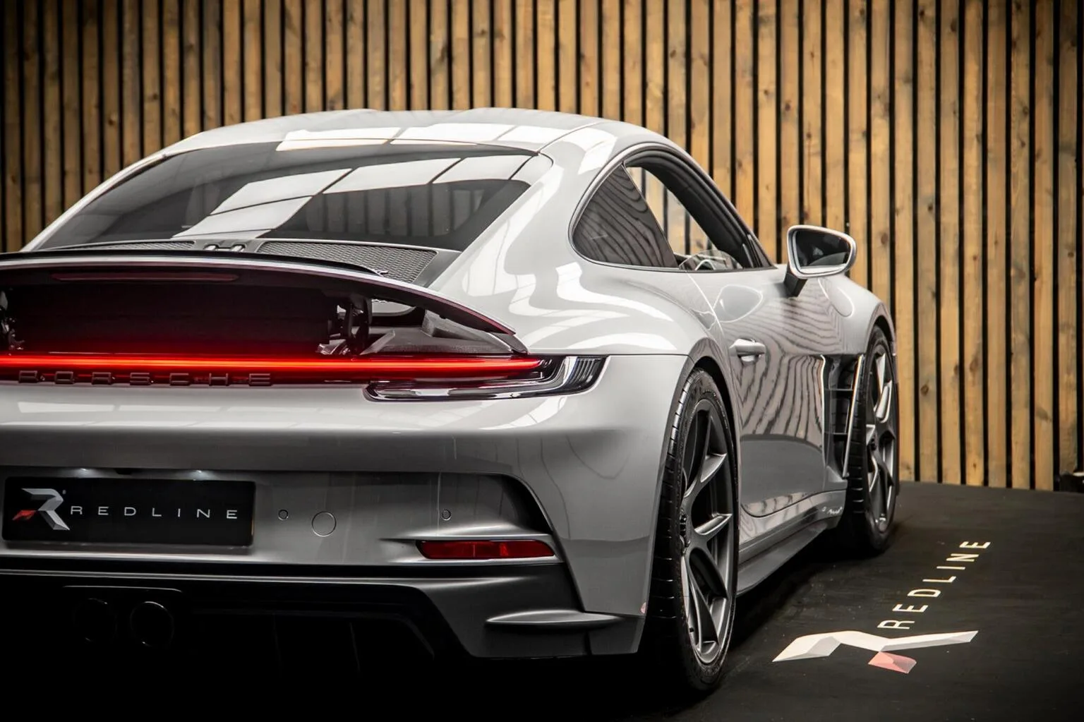 2025 Porsche 911 S/T, 19/30