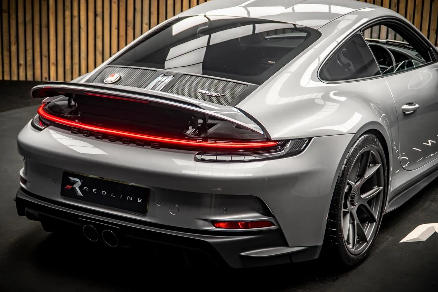 2025 Porsche 911 S/T, 20/30