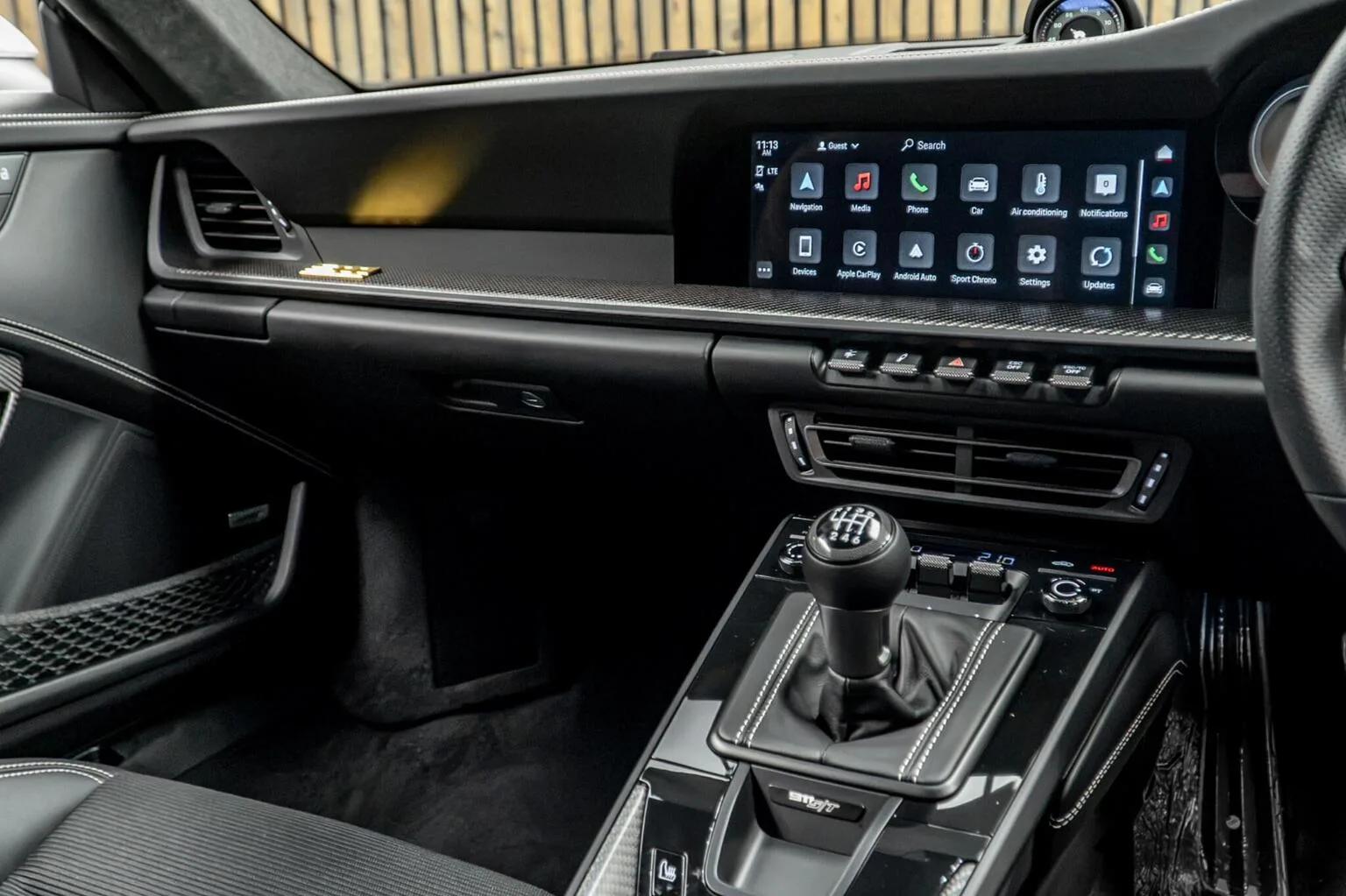 2025 Porsche 911 S/T, 24/30