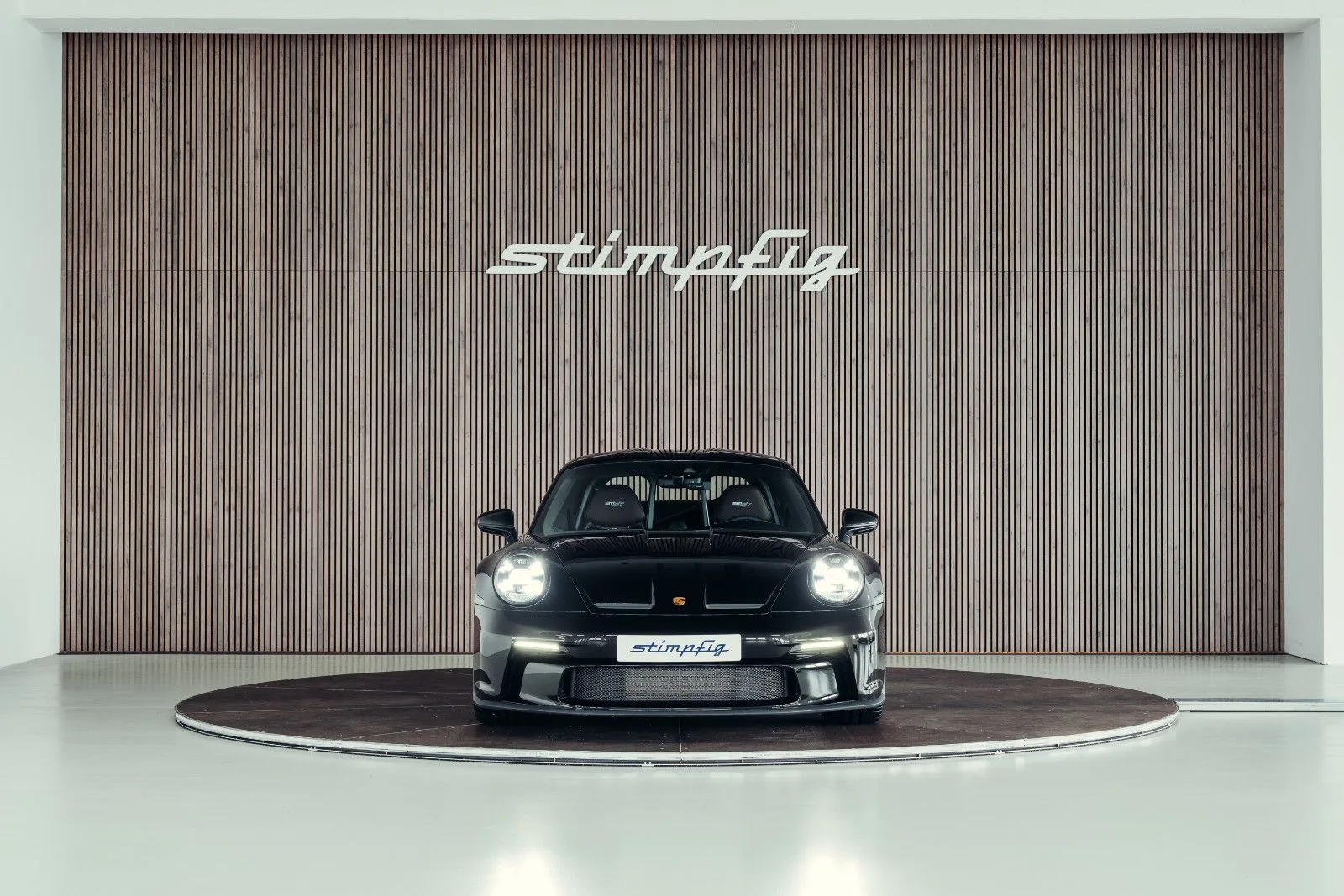 2025 Porsche 911 S/T, 8/30