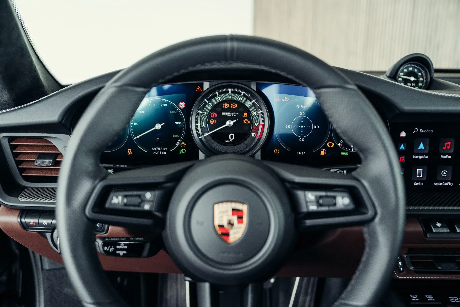 2025 Porsche 911 S/T, 24/30