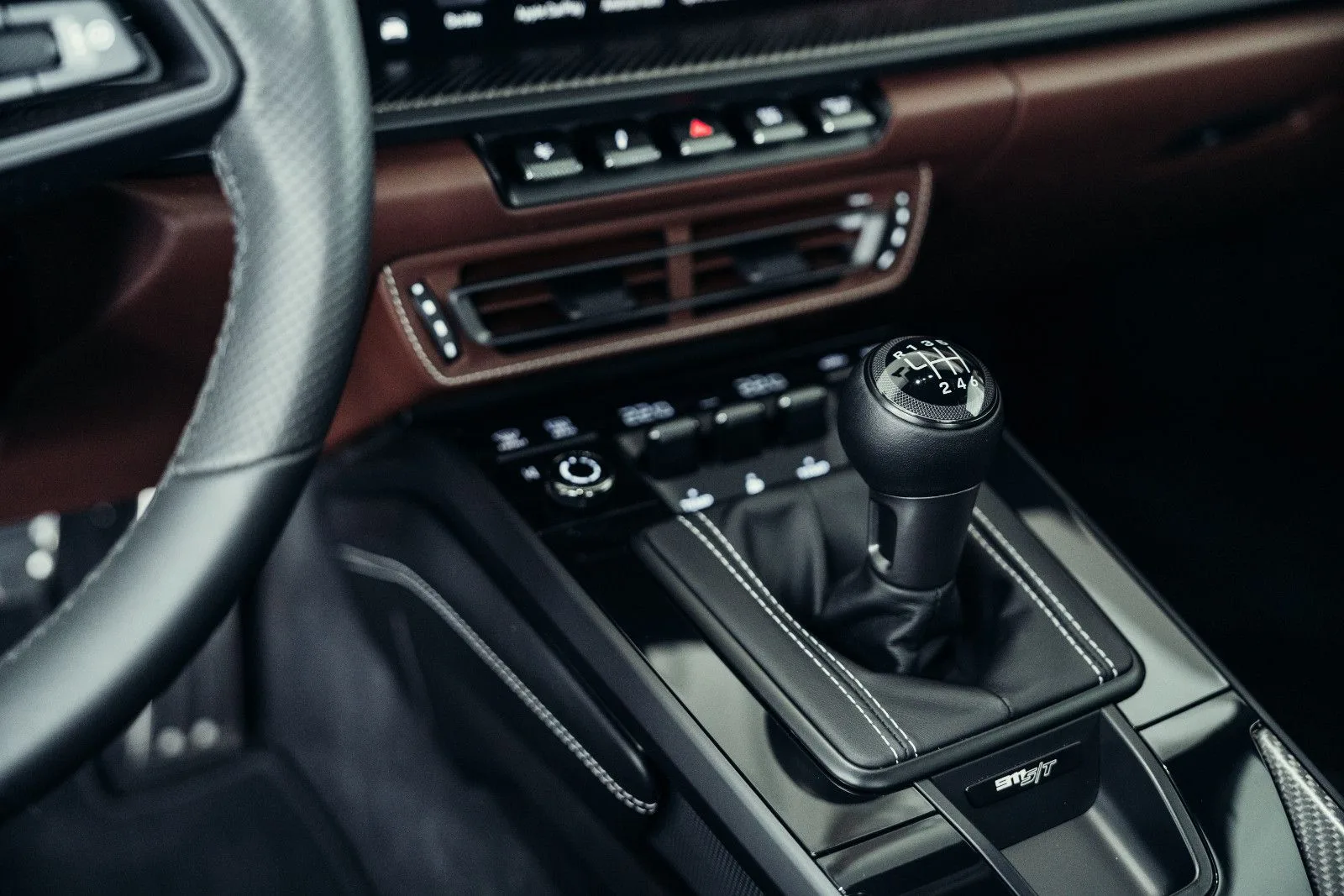 2025 Porsche 911 S/T, 25/30