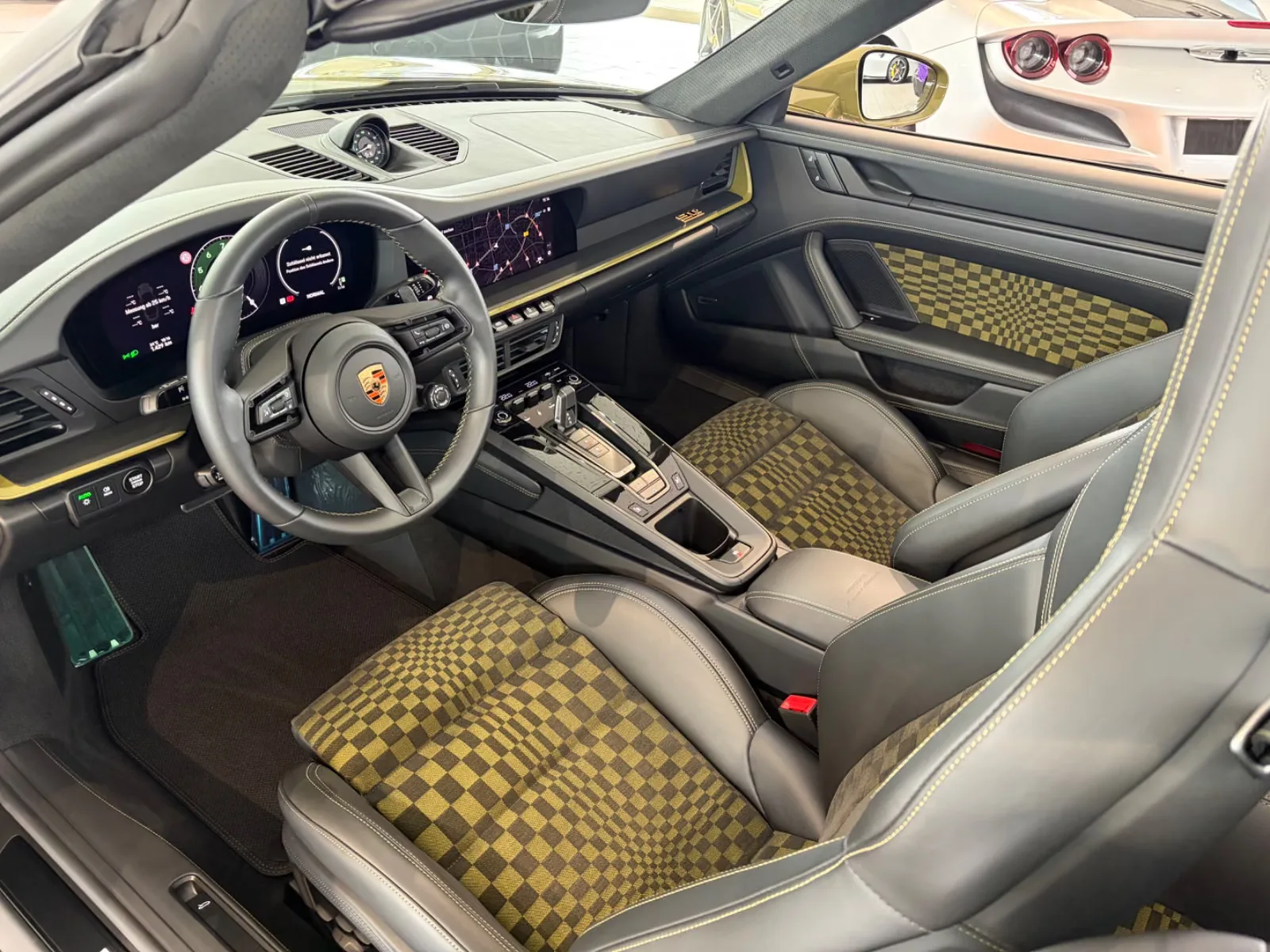 2025 Porsche 911 Spirit 70, 12/19