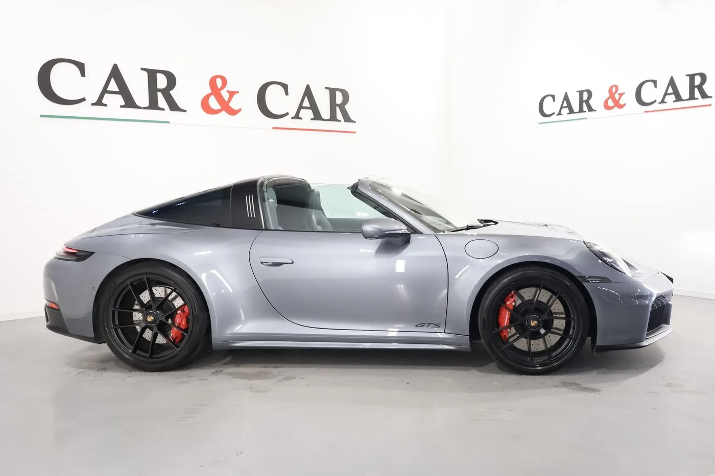 2025 Porsche 911 Targa 4 GTS angeboten von einem Supersportwagenhändler in Zibido San Giacomo, Italien, Foto 5 von 24