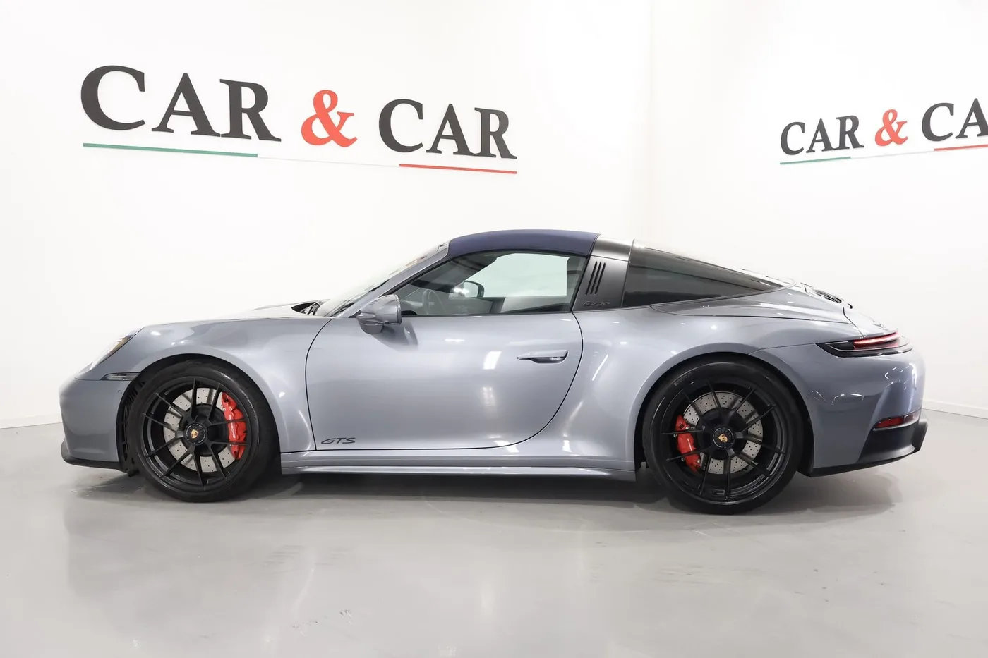 2025 Porsche 911 Targa 4 GTS angeboten von einem Supersportwagenhändler in Zibido San Giacomo, Italien, Foto 6 von 24