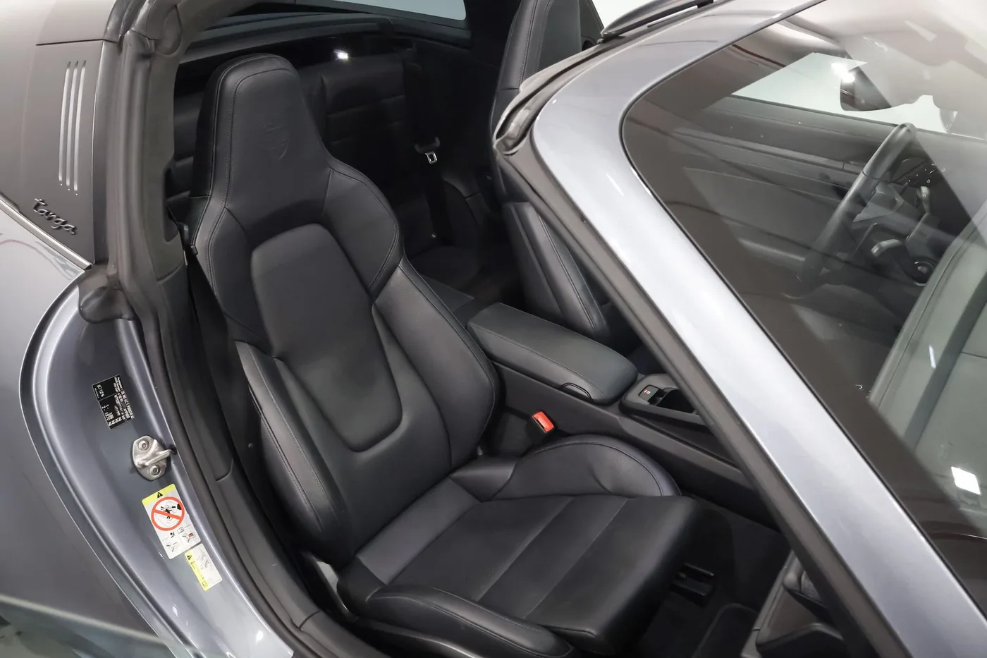 2025 Porsche 911 Targa 4 GTS angeboten von einem Supersportwagenhändler in Zibido San Giacomo, Italien, Foto 11 von 24