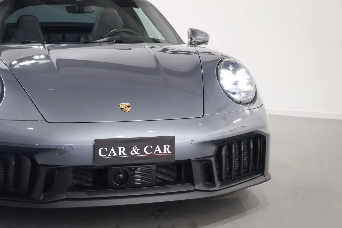 2025 Porsche 911 Targa 4 GTS angeboten von einem Supersportwagenhändler in Zibido San Giacomo, Italien, Foto 21 von 24
