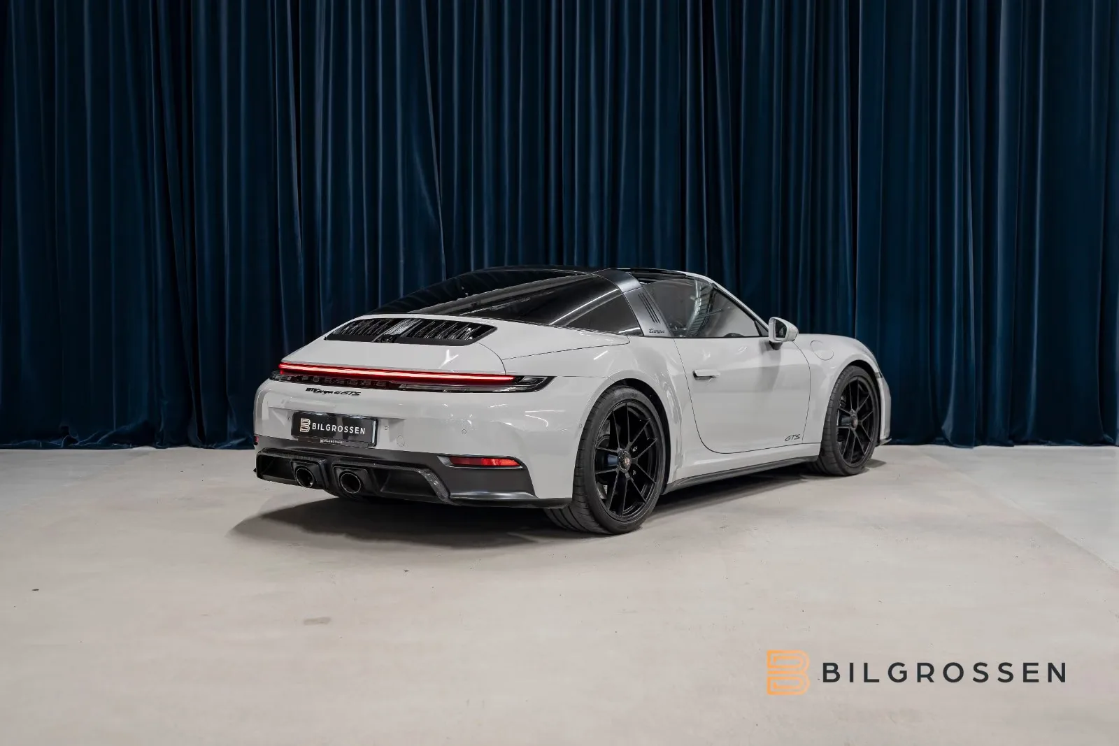 2025 Porsche 911 Targa 4 GTS, 7/22