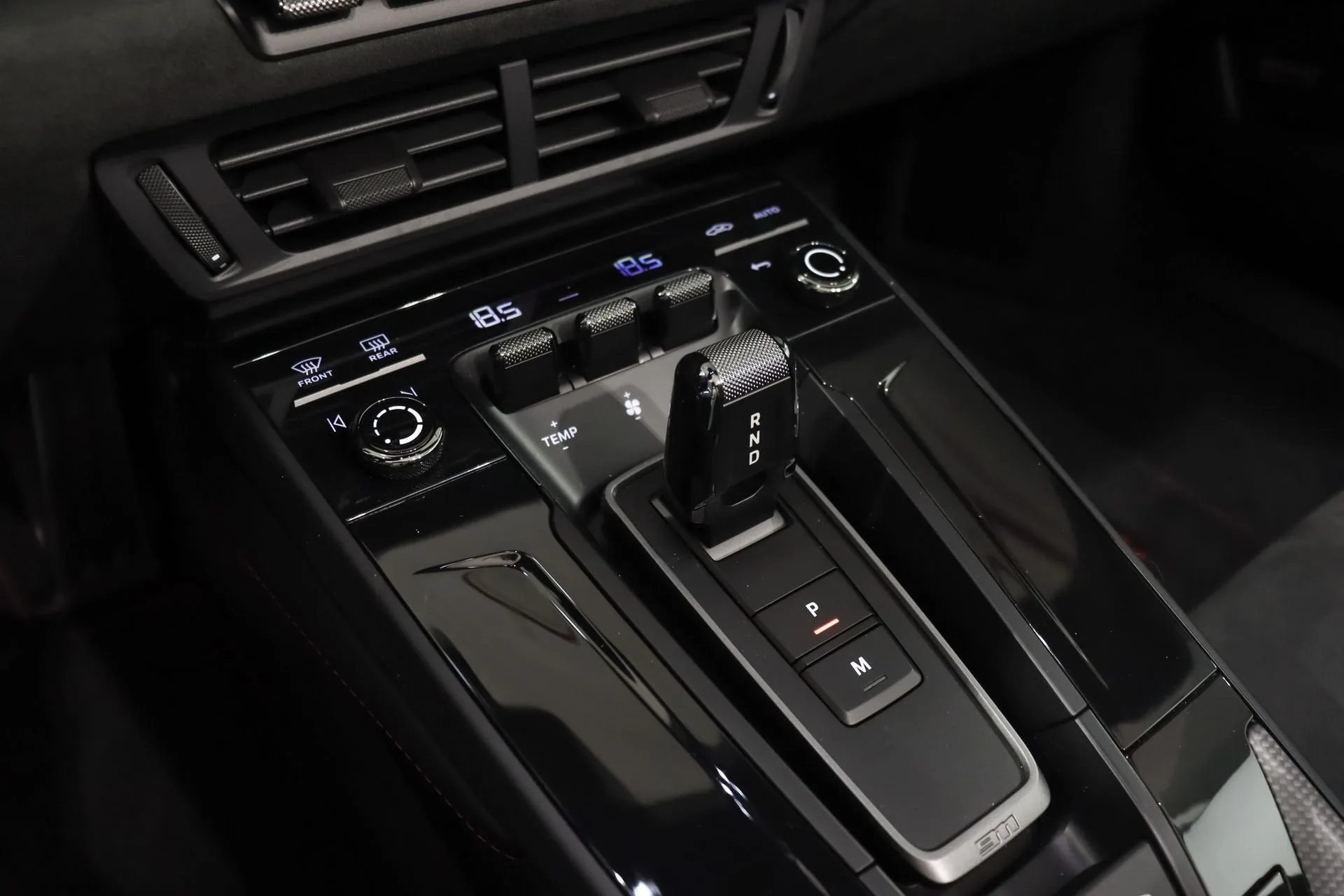 2025 Porsche 911 Targa 4 GTS, 13/19