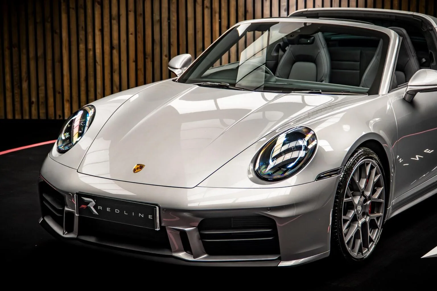 2025 Porsche 911 Targa 4S, 14/30