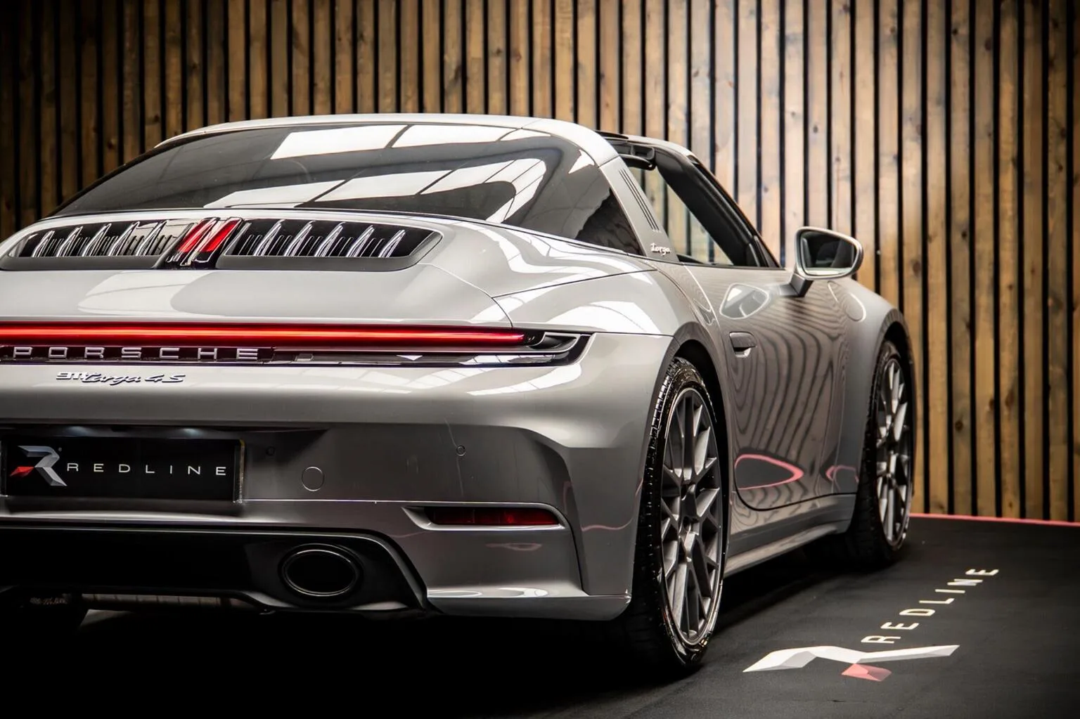 2025 Porsche 911 Targa 4S, 19/30