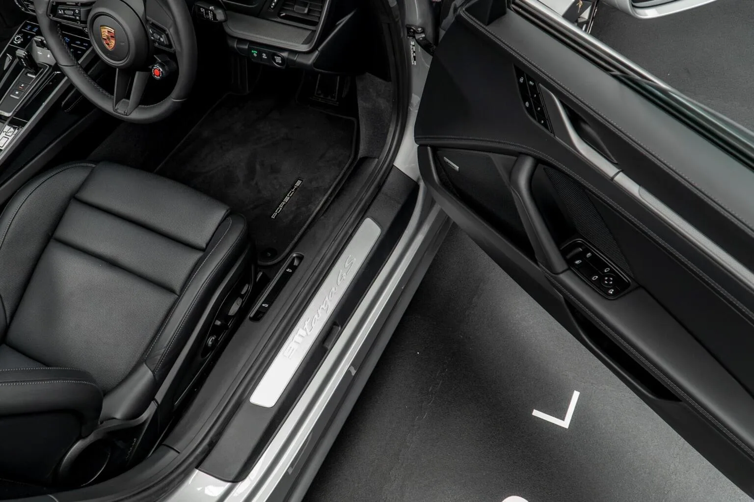 2025 Porsche 911 Targa 4S, 27/30