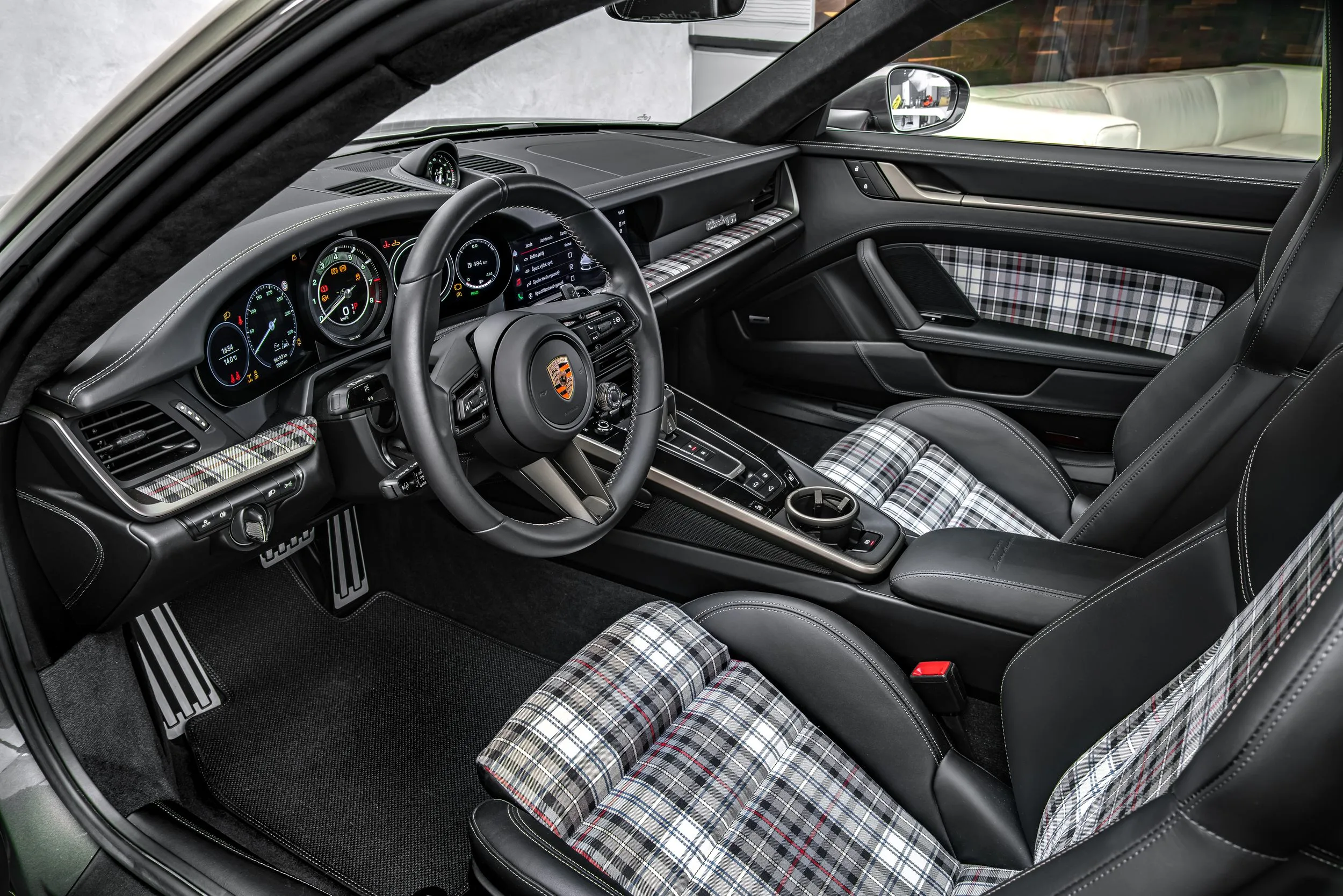 2025 Porsche 911 Turbo 50 Years, 14/30