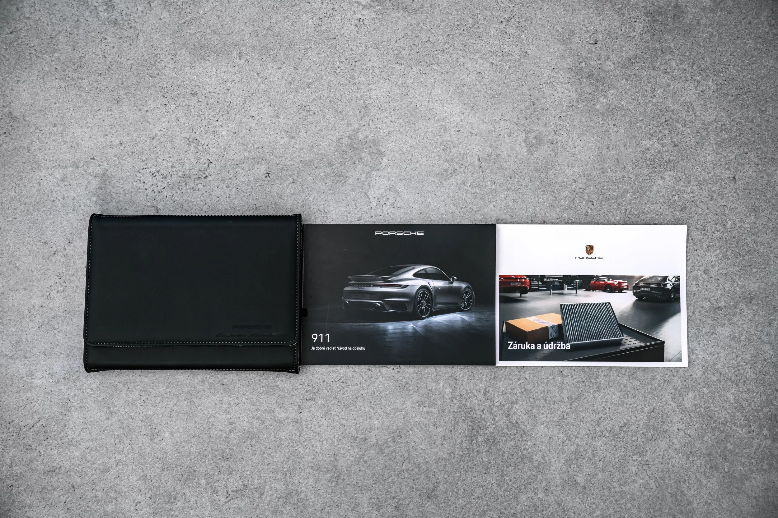 2025 Porsche 911 Turbo 50 Years, 29/30