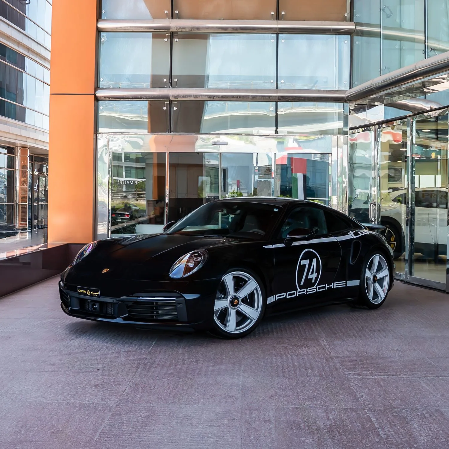 2025 Porsche 911 Turbo 50 Years angeboten von einem Fachhändler in Dubai, Vereinigte Arabische Emirate, Hauptfoto