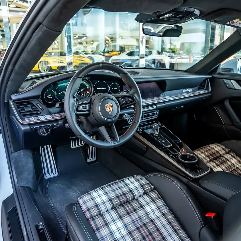 2025 Porsche 911 Turbo 50 Years, 7/11