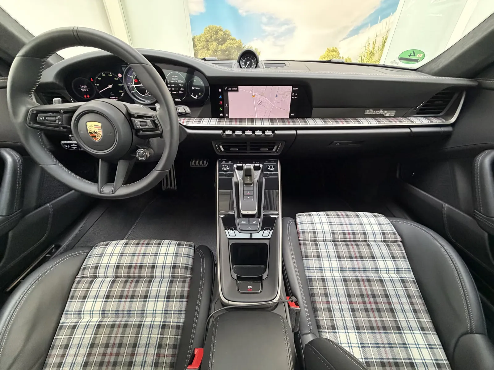 2025 Porsche 911 Turbo 50 Years, 7/30