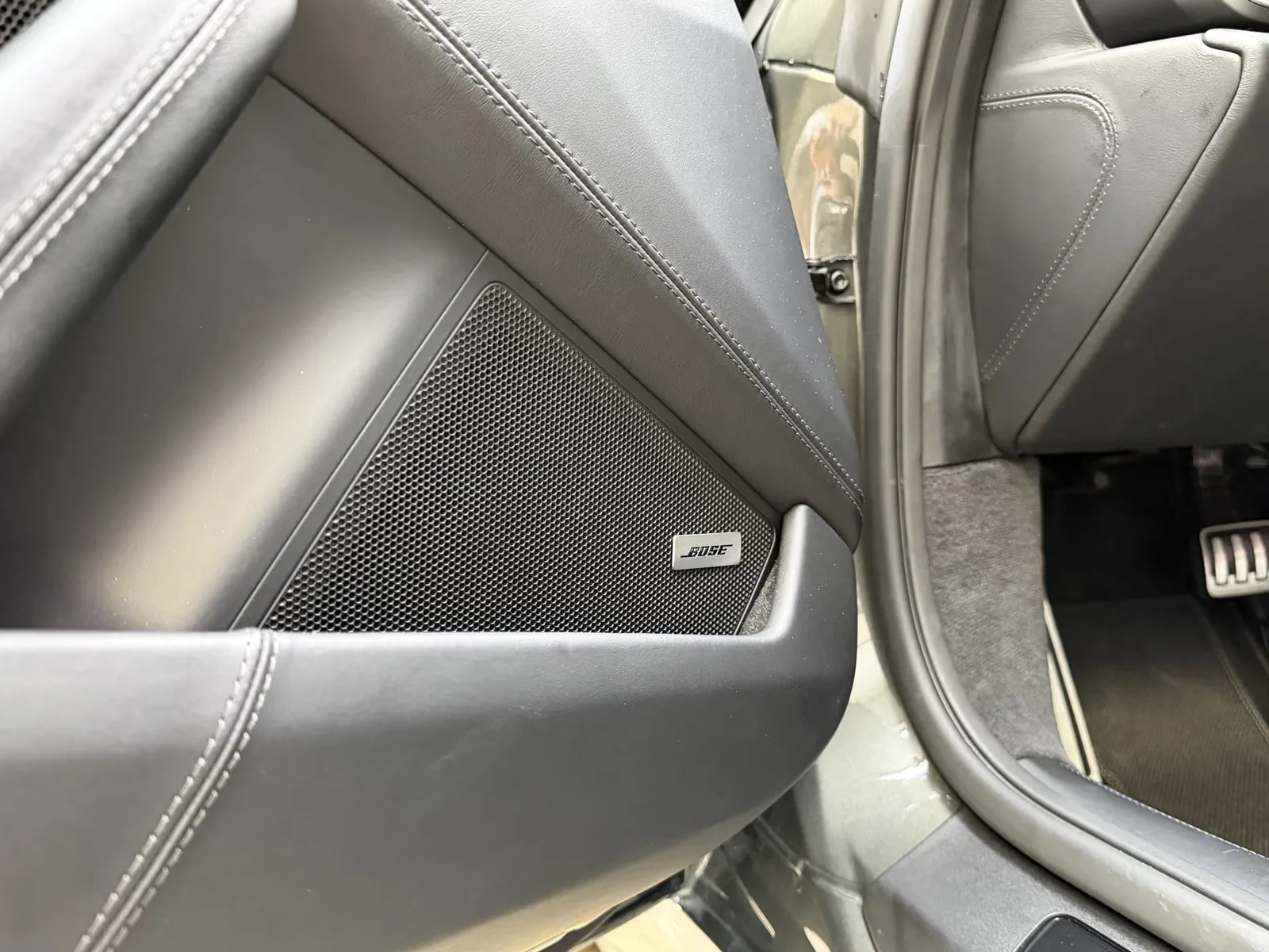 2025 Porsche 911 Turbo 50 Years, 18/30