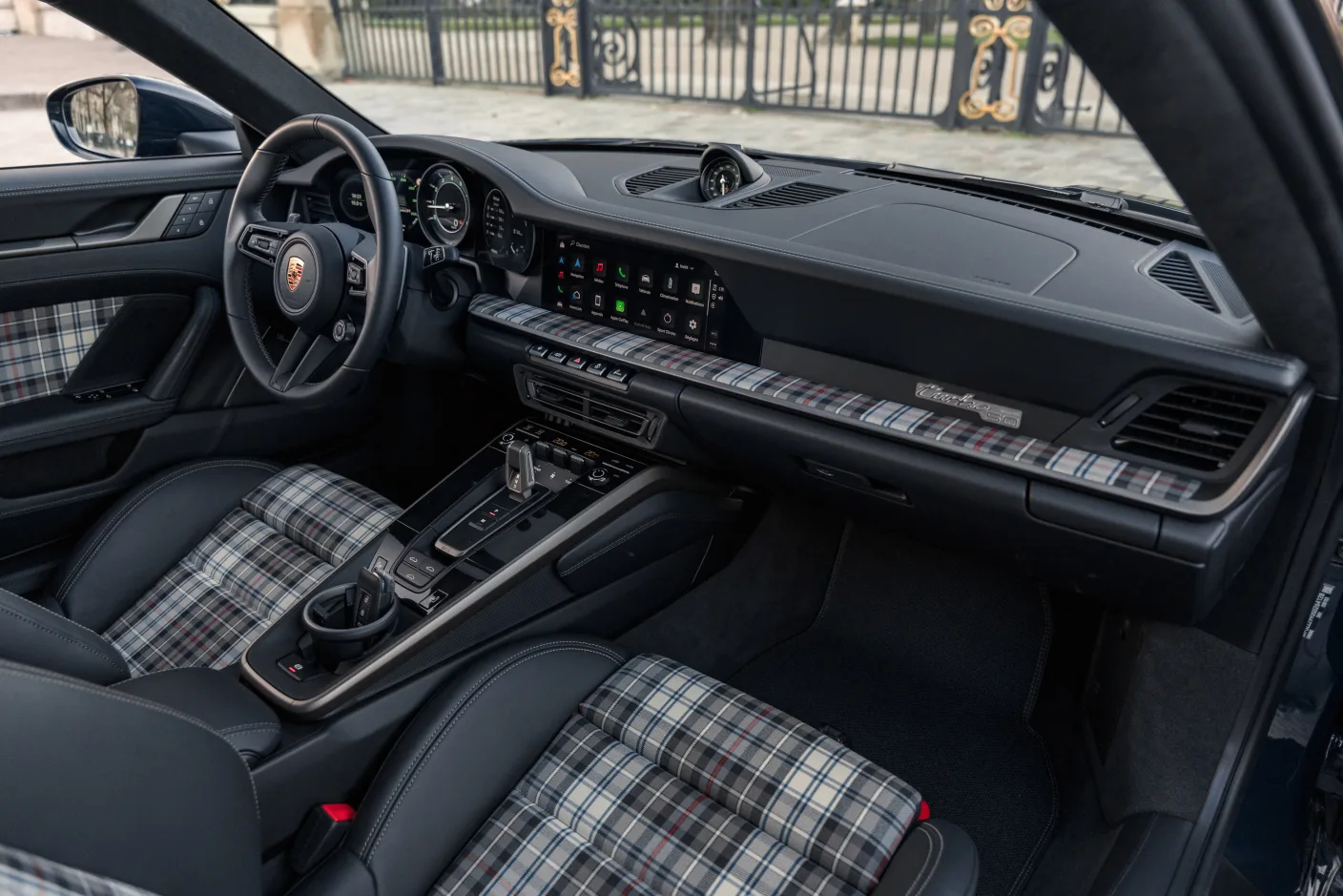 2025 Porsche 911 Turbo 50 Years, 9/30