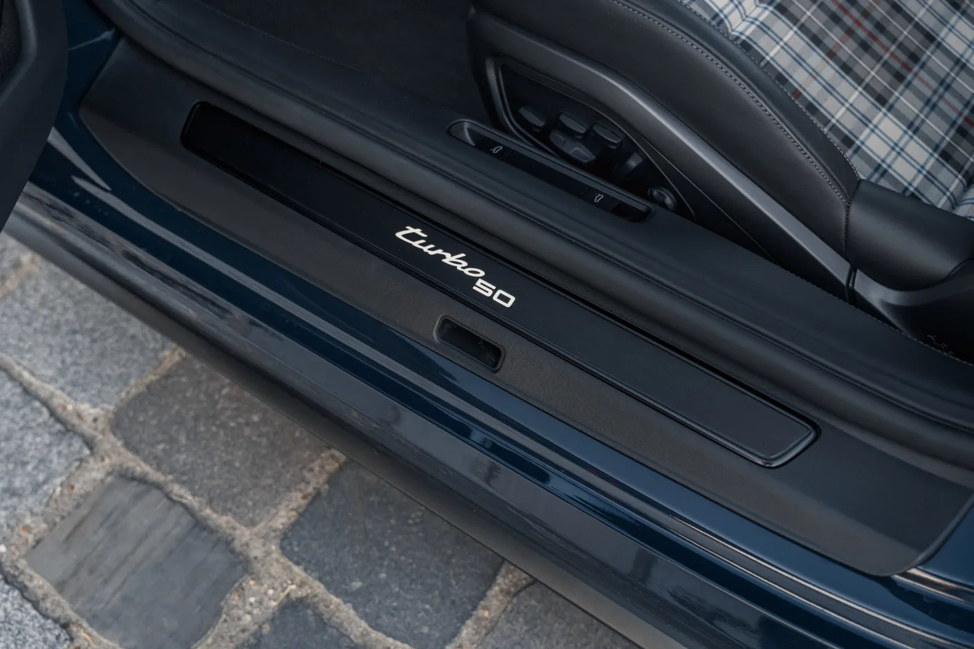 2025 Porsche 911 Turbo 50 Years, 16/30