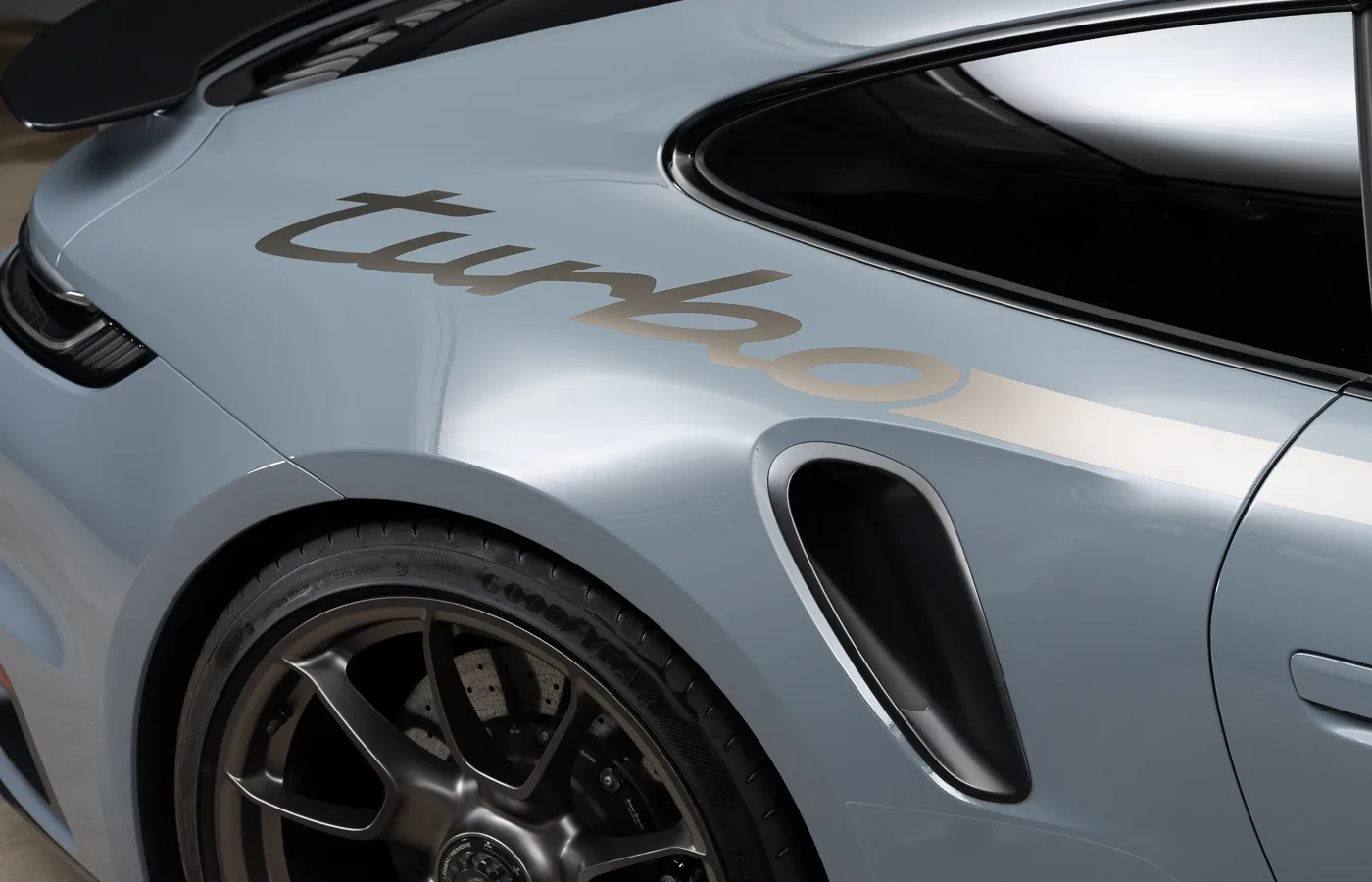 2025 Porsche 911 Turbo 50 Years 992.1, 19/30