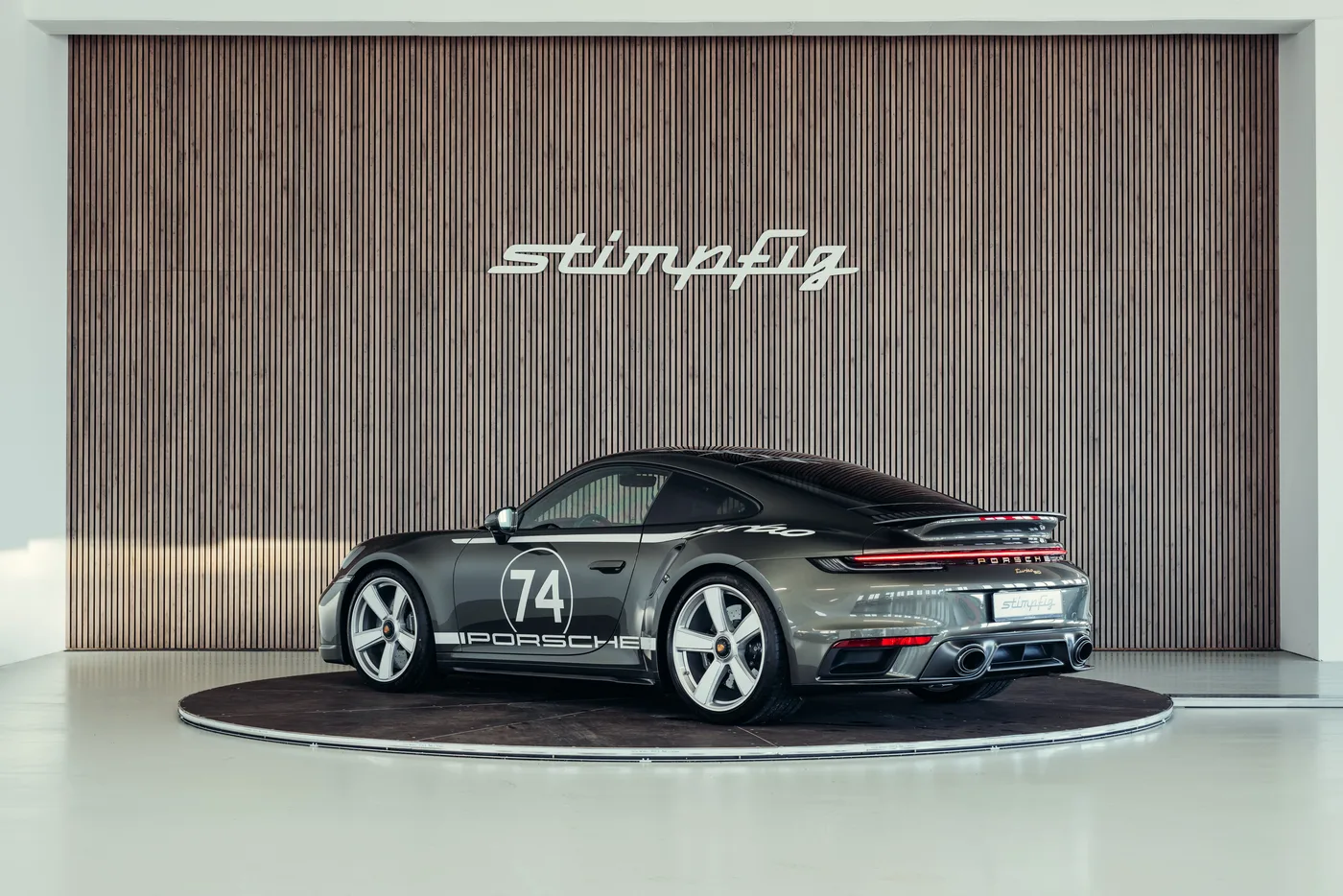 2025 Porsche 911 Turbo offered by a collector car specialist in Stuttgart, Germany, photo 3 of 25