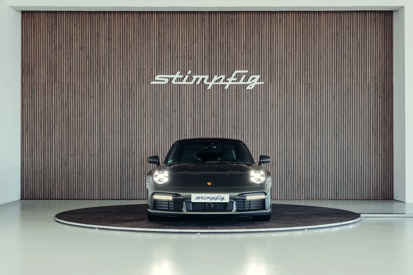 2025 Porsche 911 Turbo offered by a collector car specialist in Stuttgart, Germany, photo 8 of 25
